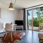 La Casa Nel アパート