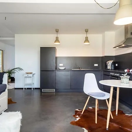 Apartment La Casa Nel